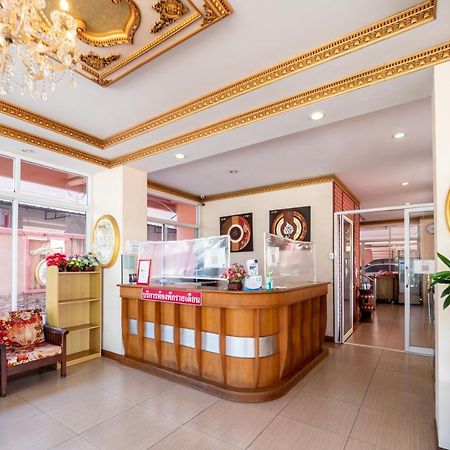 Reddoorz Navin Mansion 3 Pattaya Hotel Bagian luar foto