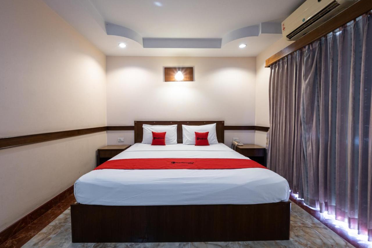 Reddoorz Navin Mansion 3 Pattaya Hotel Bagian luar foto